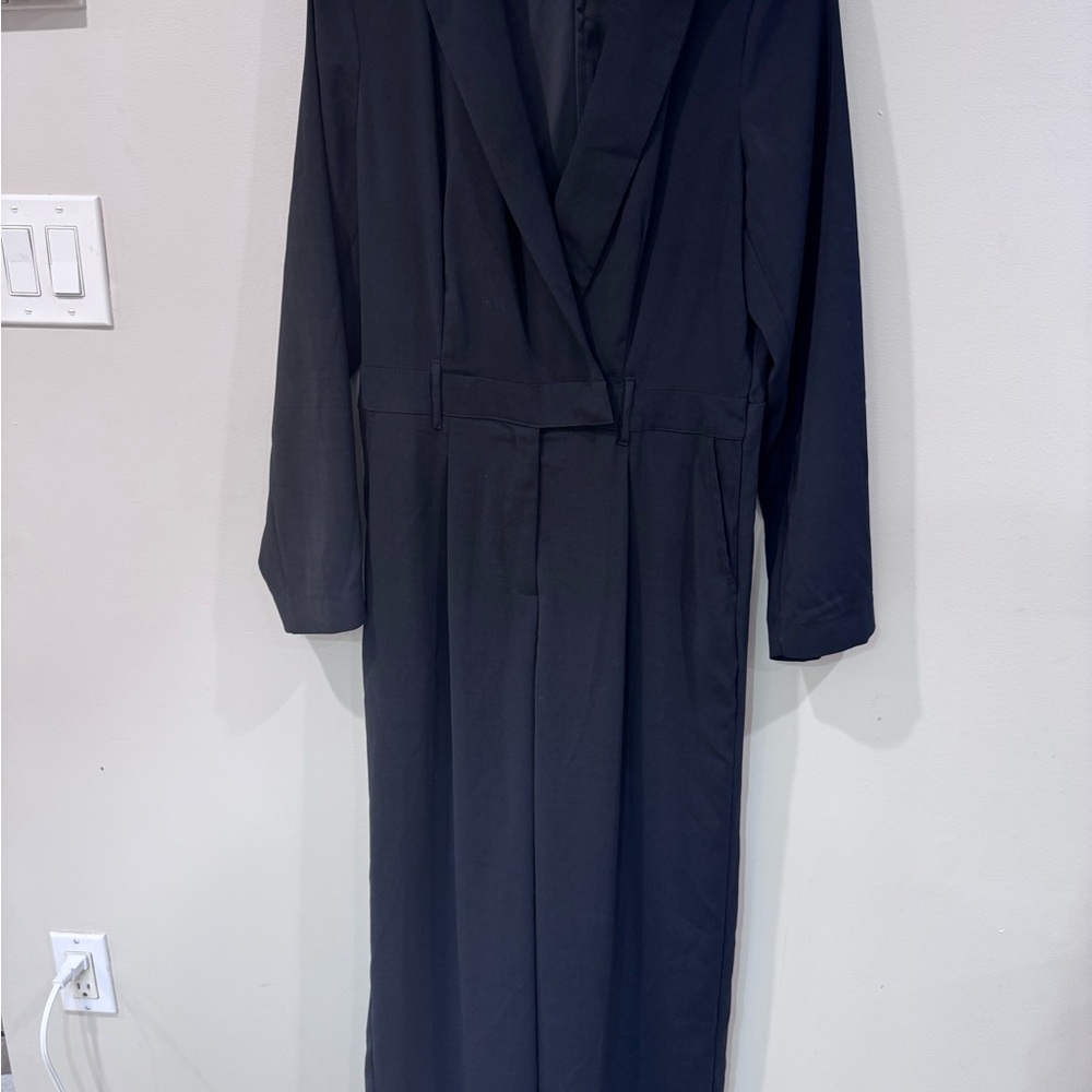 Universal Thread Black Long Sleeve Dress - Picture 3 of 7